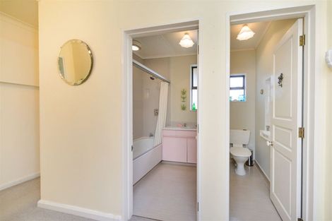 Photo of property in 73 Keeling Street, West End, Palmerston North, 4412