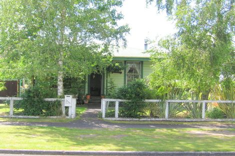 Photo of property in 6 West Street, Taumarunui, 3920