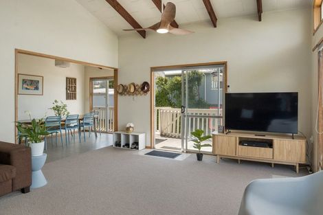 Photo of property in 207 Seaforth Road, Waihi Beach, 3611