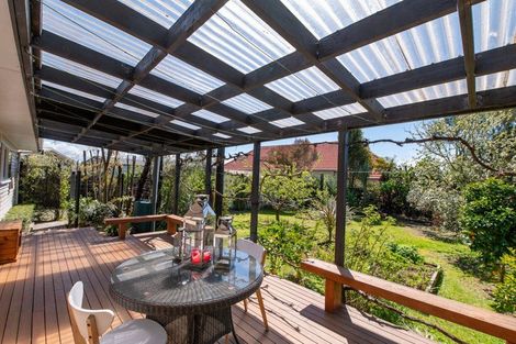 Photo of property in 14 Clouston Crescent, Fenton Park, Rotorua, 3010