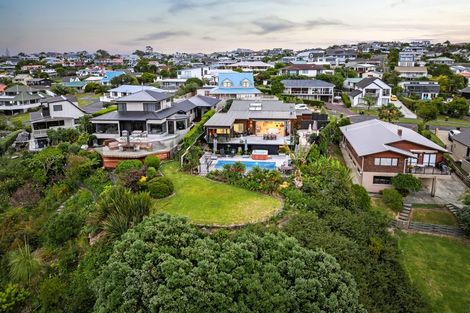 Photo of property in 32 Kahurangi Place, Snells Beach, 0920