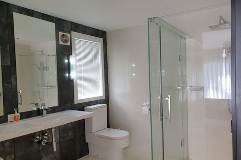 Photo of property in 72 Churchill Road, Murrays Bay, Auckland, 0630