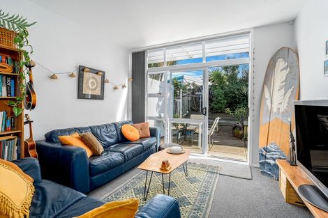 Photo of property in 1b Richard Street, Titahi Bay, Porirua, 5022