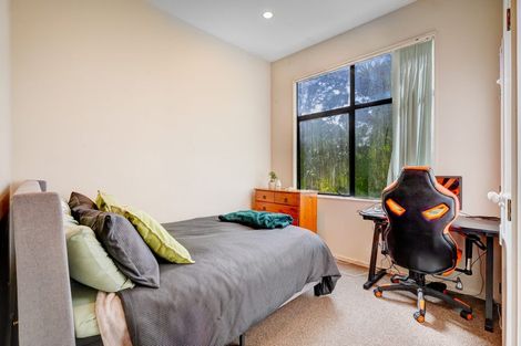 Photo of property in 35 Park Road, Titirangi, Auckland, 0604