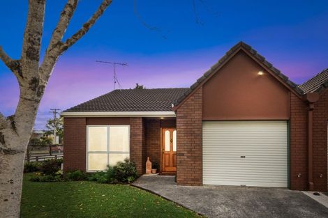 Photo of property in 2/244 Fairway Drive, Te Kamo, Whangarei, 0112