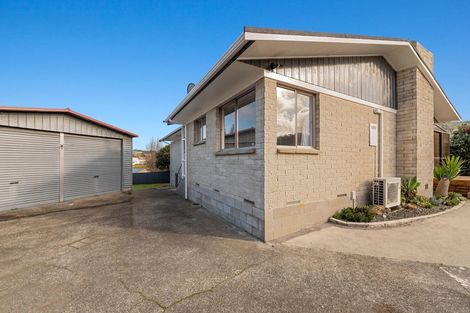 Photo of property in 16 Joanne Crescent, Pukehangi, Rotorua, 3015