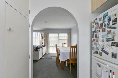 Photo of property in 252a Wellington Road, Wainuiomata, Lower Hutt, 5014