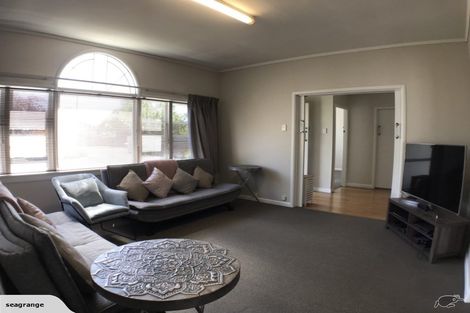 Photo of property in 76 Te Aroha Street, Hamilton East, Hamilton, 3216
