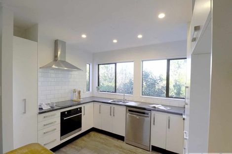 Photo of property in 12 The Yardarm, Whitby, Porirua, 5024