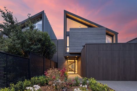 Photo of property in 1/141 Peterborough Street, Christchurch Central, Christchurch, 8013