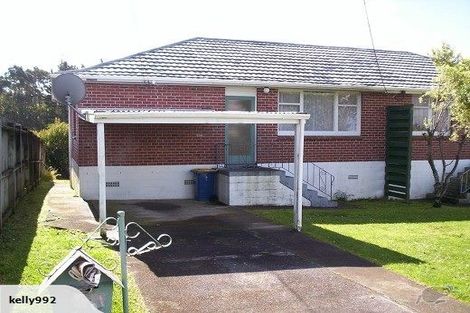 Photo of property in 26 Eastglen Road, Glen Eden, Auckland, 0602
