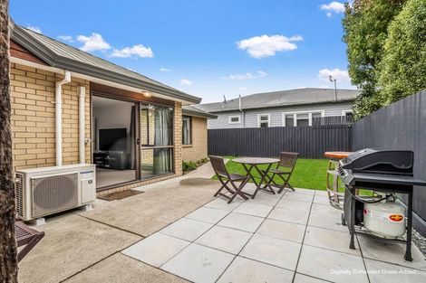 Photo of property in 2/63 Warden Street, Richmond, Christchurch, 8013