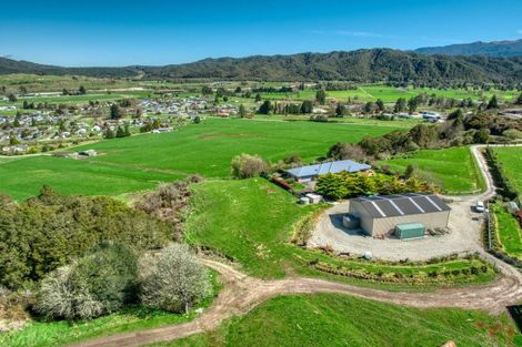 Photo of property in 22 Butts Road, Reefton, 7830