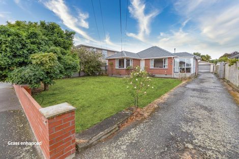 Photo of property in 155 Gayhurst Road, Dallington, Christchurch, 8061