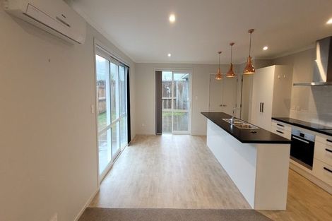 Photo of property in 21 Awataha Crescent, Pyes Pa, Tauranga, 3110