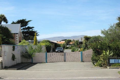 Photo of property in 13 Bridge Street, New Brighton, Christchurch, 8062