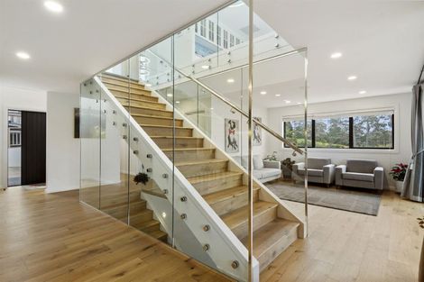 Photo of property in 10a Aberdeen Road, Campbells Bay, Auckland, 0620