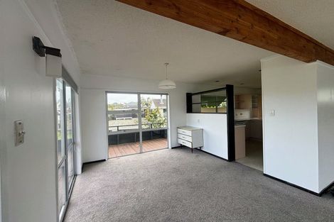 Photo of property in 198 Clovelly Road, Bucklands Beach, Auckland, 2012