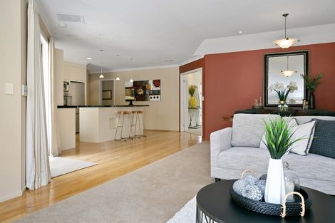 Photo of property in 2a Victoria Street, Cambridge, 3434