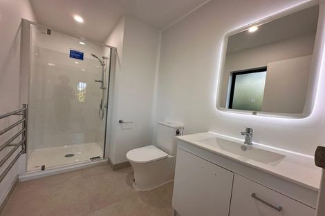 Photo of property in 33b Edmund Hillary Avenue, Papakura, 2110