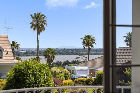 Photo of property in 1/674l Ranginui Road, Welcome Bay, Tauranga, 3175