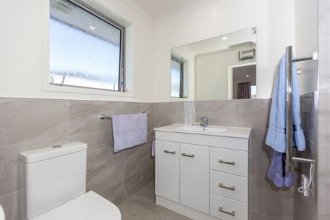 Photo of property in 1 Aqua Way, Paraparaumu, 5032
