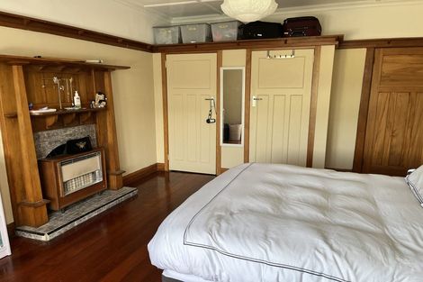 Photo of property in 55 Tauhinu Road, Miramar, Wellington, 6022