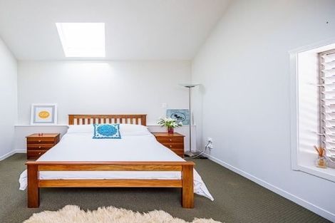 Photo of property in 9 Wharf Road, Albany, Auckland, 0632
