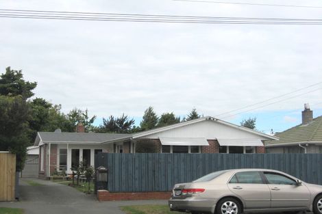 Photo of property in 10 Cotswold Avenue, Bishopdale, Christchurch, 8053