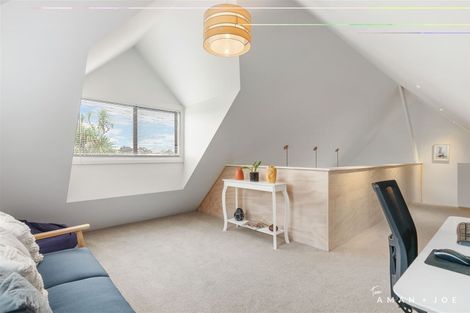 Photo of property in 1/234 Henderson Valley Road, Henderson, Auckland, 0612