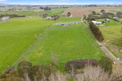 Photo of property in 104 Kukutauaki Road, Koputaroa, Shannon, 5575