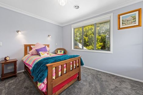 Photo of property in 27c Chatsworth Road, Silverstream, Upper Hutt, 5019