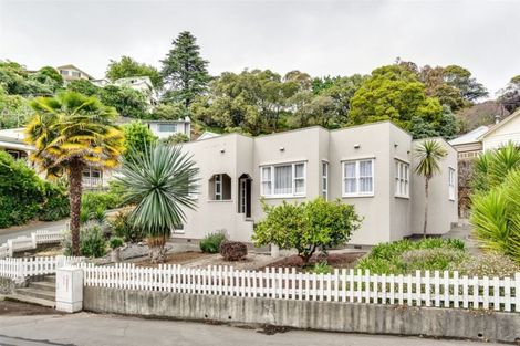 Photo of property in 1a Goldsmith Terrace, Hospital Hill, Napier, 4110