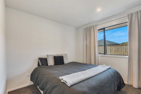 Photo of property in 34 George Fyfe Way, Wakefield, 7025