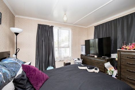 Photo of property in 18 Canal West Road, Waitakaruru, Thames, 3576