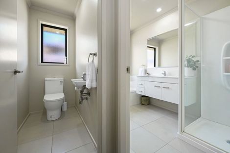 Photo of property in 54 Edgeview Crescent, Fitzroy, Hamilton, 3206