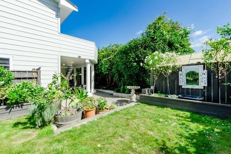 Photo of property in 27 Burnton Street, Epuni, Lower Hutt, 5011