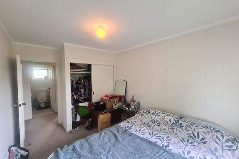 Photo of property in 2/1 Bishopgate Street, Birkdale, Auckland, 0626