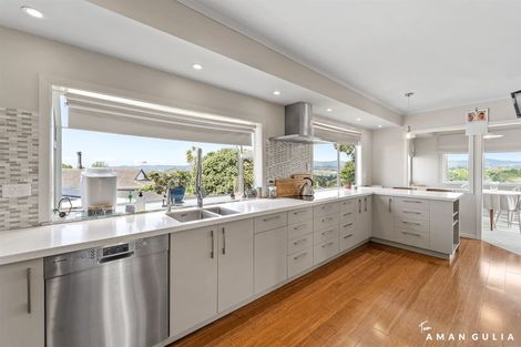 Photo of property in 212 Don Buck Road, Massey, Auckland, 0614