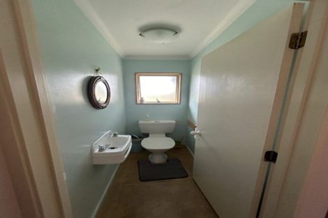 Photo of property in 40 Capell Avenue, Lake Hawea, 9382