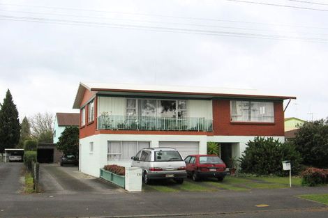 Photo of property in 230 Old Farm Road, Hamilton East, Hamilton, 3216