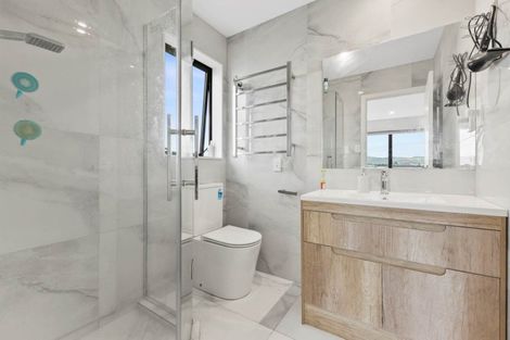 Photo of property in 25 Woven Place, Karaka, Papakura, 2113