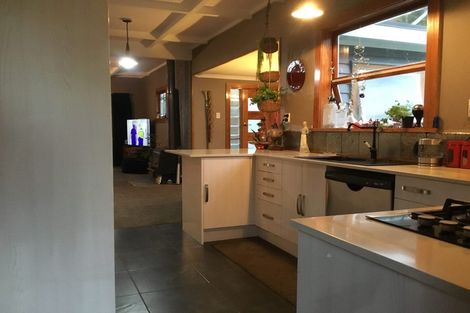 Photo of property in 320a Pikowai Road, Pikowai, Whakatane, 3194