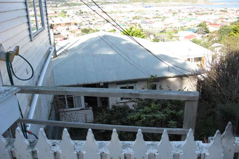 Photo of property in 11 Imperial Terrace, Kilbirnie, Wellington, 6022