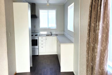 Photo of property in 1/10 Ropiha Street, Fitzroy, New Plymouth, 4312