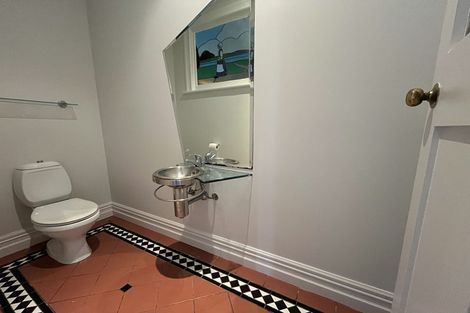 Photo of property in 4 Cremorne Street, Herne Bay, Auckland, 1011