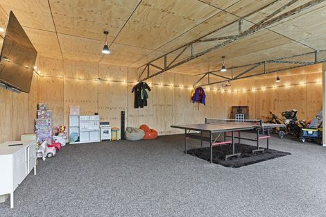 Photo of property in 4 Waikuku Beach Road, Waikuku Beach, 7473