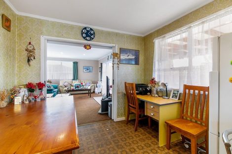 Photo of property in 299 Sunset Road, Sunnynook, Auckland, 0632