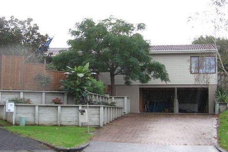 Photo of property in 17 Orinda Close, Botany Downs, Auckland, 2010