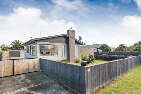 Photo of property in 44 Maxwells Line, Awapuni, Palmerston North, 4412